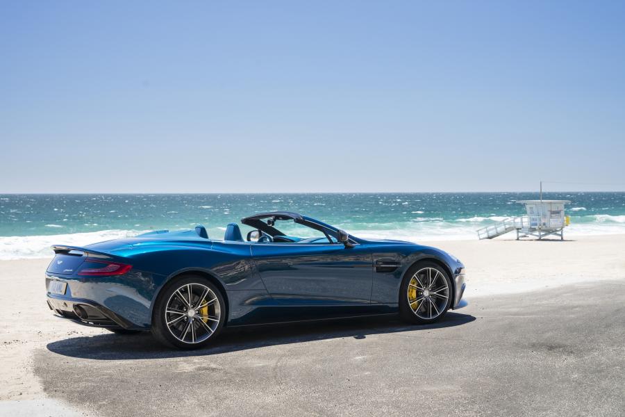  Aston Martin Vanquish Volante 2013 года  (WW) (фото 40 из 51)